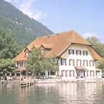 Neuhaus Golf- & Strandhotel Hotel Unterseen