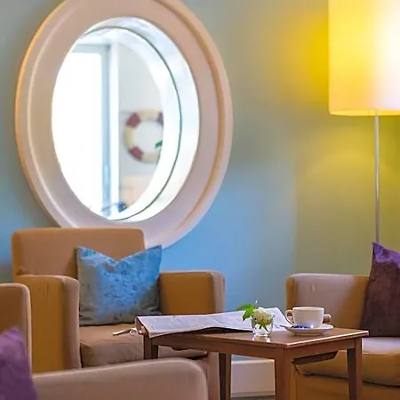 Neuhaus Golf-&strandhotel 3*
