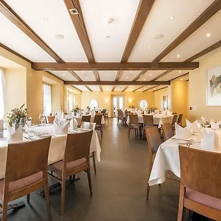 Hotel Neuhaus Golf-&strandhotel Unterseen