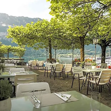 Neuhaus Golf-&strandhotel Unterseen