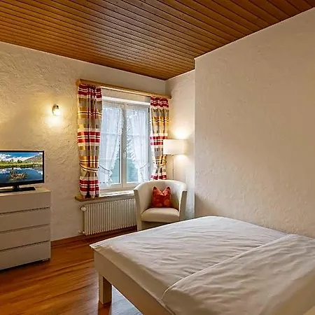 Neuhaus Golf-&strandhotel Unterseen