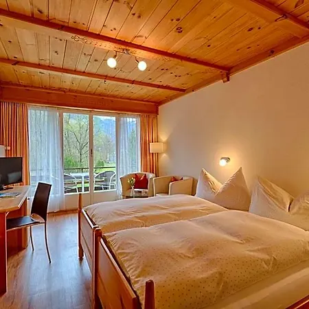 Neuhaus Golf-&strandhotel Hotel 3*