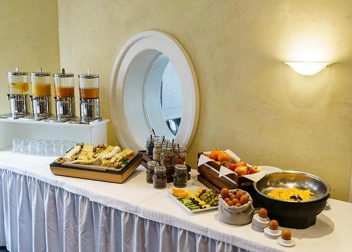 فندق Neuhaus Golf- & Strandhotel