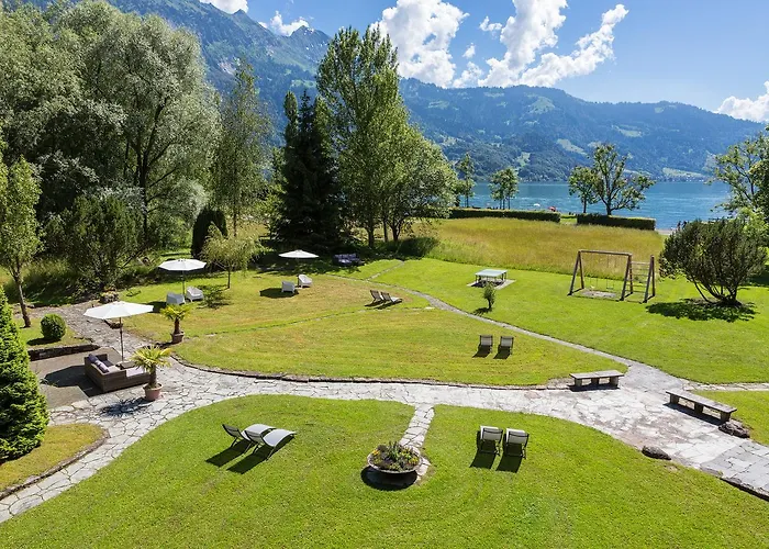 Neuhaus Golf- & Strandhotel