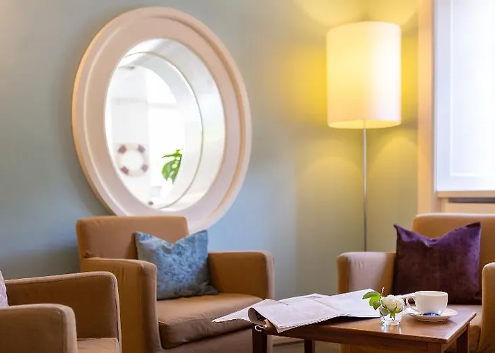 Neuhaus Golf- & Strandhotel Unterseen