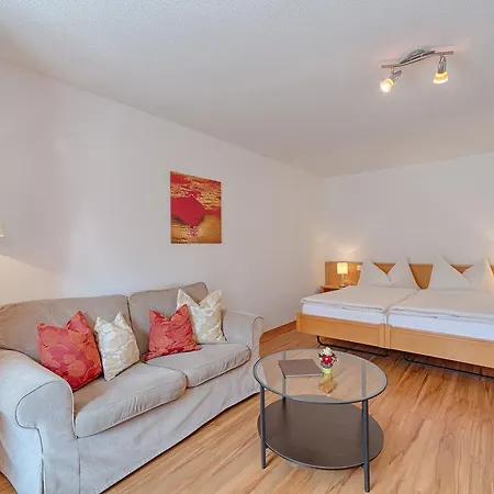 Hotel Neuhaus Golf- & Strandhotel