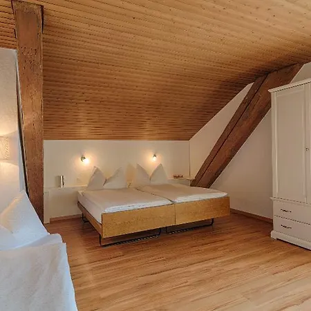 Neuhaus Golf- & Strandhotel Hotel 3*