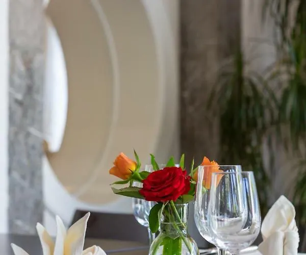 Neuhaus Golf- & Strandhotel Hotel 3*