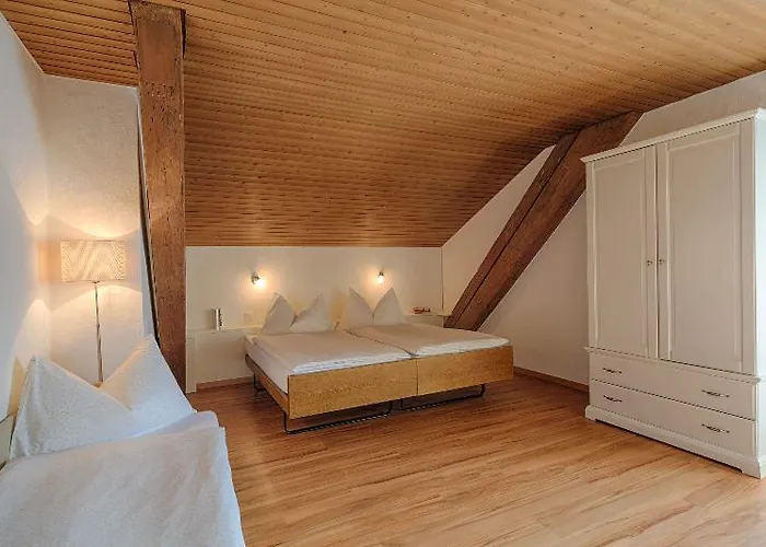 Neuhaus Golf- & Strandhotel Hotel 3*